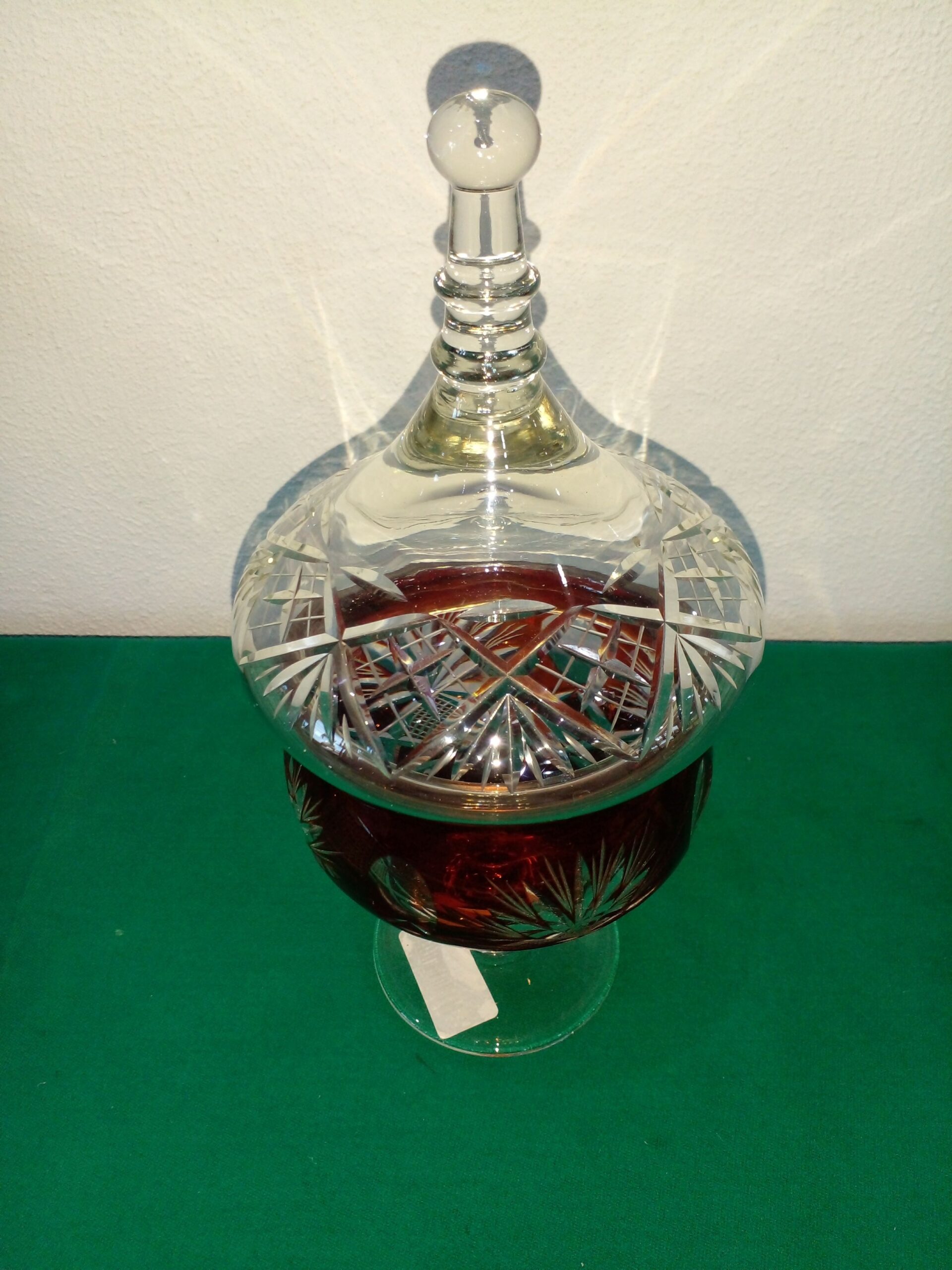 POTICHE DE CRISTAL ANTIGUO CARAMELERA COLOR RUBI Y CRISTALINO. COD: 101907 - Image 4