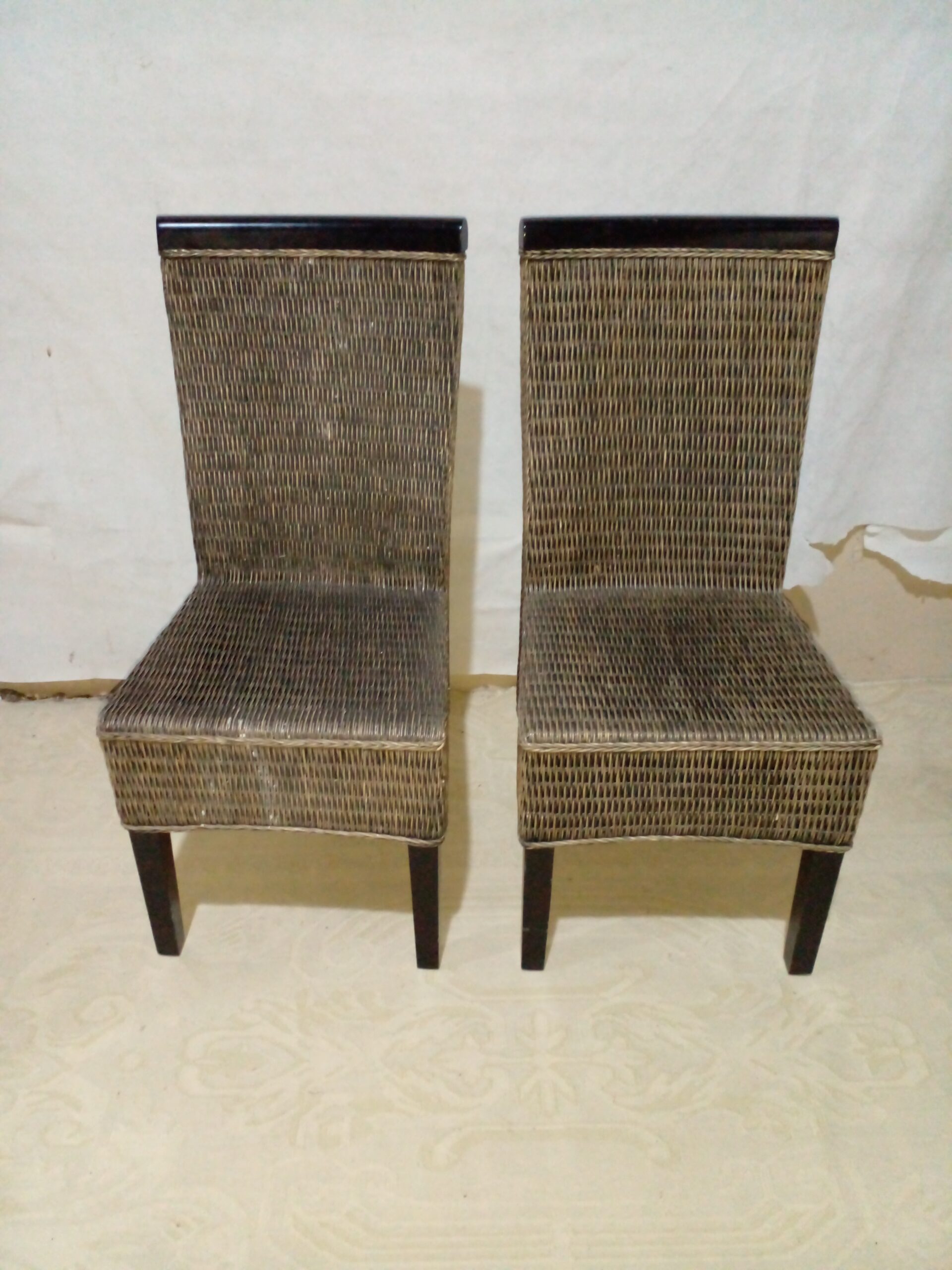 SILLA DE RATTAN DE INDONESIA , SILLAS ESTILO PARSON RATTAN Y MADERA LUSTRADA. COD: 103306 - Image 3