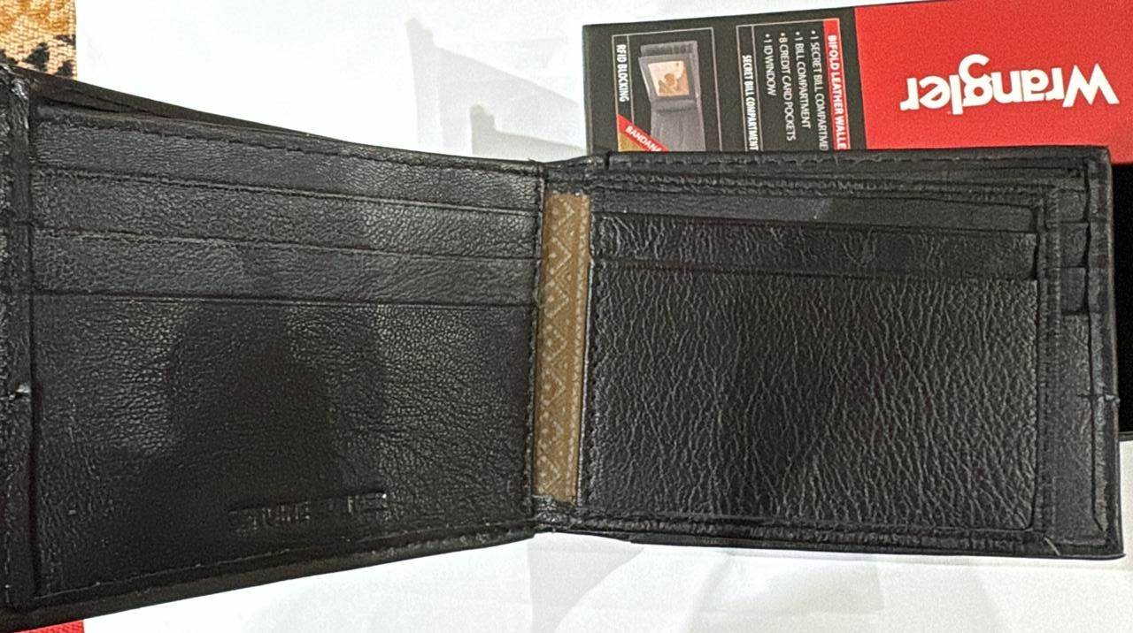 BILLETERA WRANGLER DE CUERO NEGRO CON PESPUNTE. PROTECCION RFID. COD: WR14 - Image 3