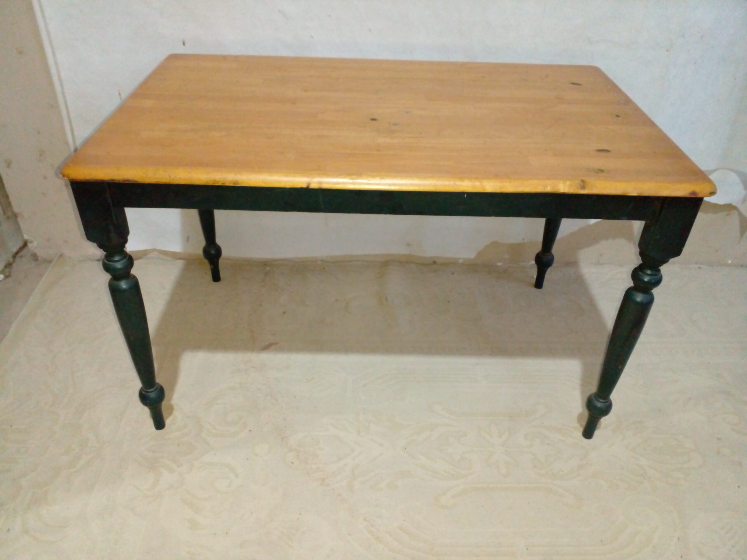 MESA DE CAMPO ANTIGUA PATAS TORNEADAS. COD: 103311 - Image 3