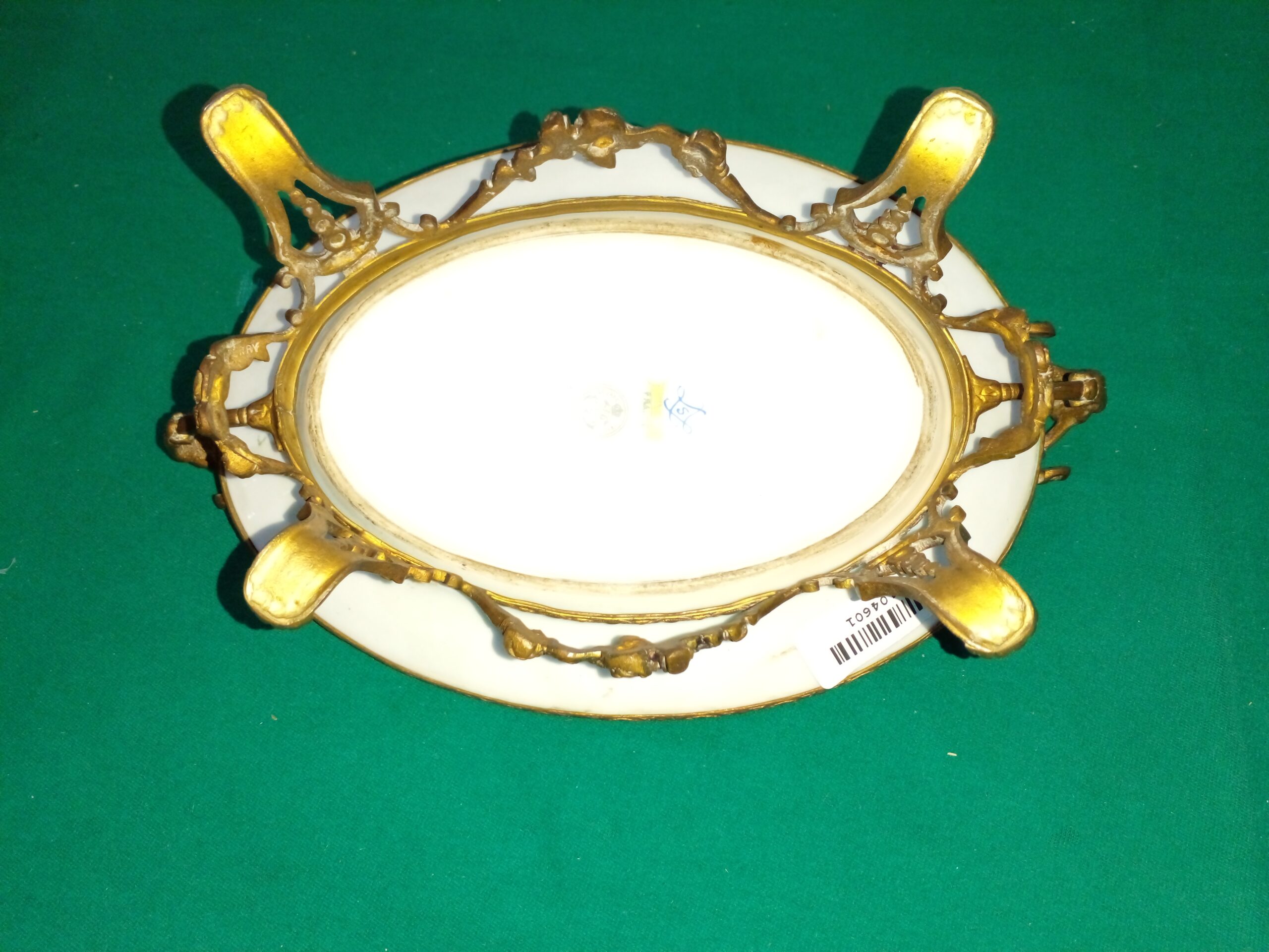 CENTRO DE MESA PORCELANA DE SEVRES CON MONTURA DE BRONCE. COD: 104601 - Image 10