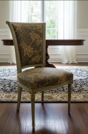 SILLA ESTILO FRANCES LUIS XVI PATINADA TAPIZADO EN GOBELINO FLORAL. COD: 103911
