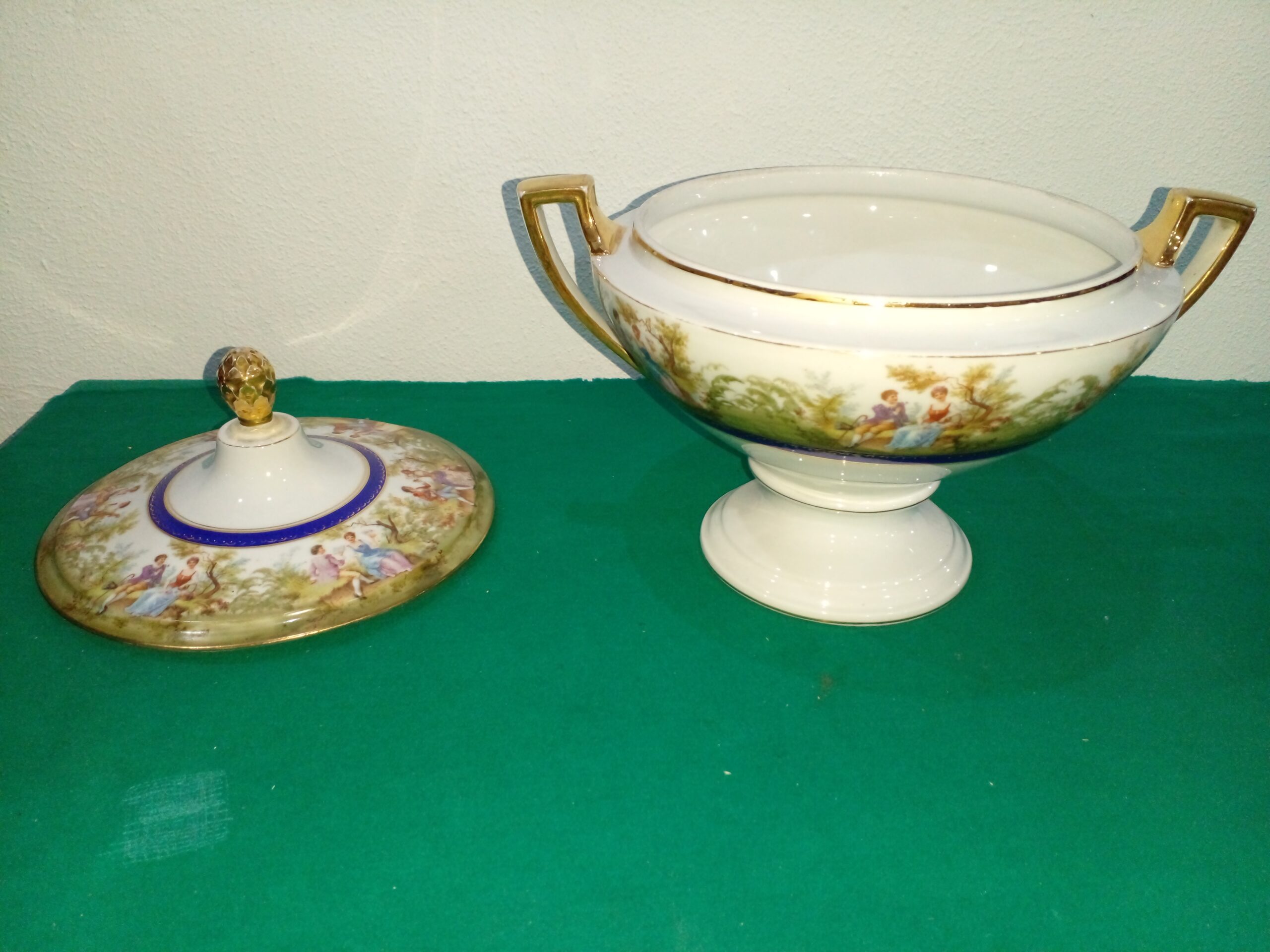 SOPERA ANTIGUA DE PORCELANA CHECA SCHLAGGENWALD (1890 - 1930). COD: 105722 - Image 9