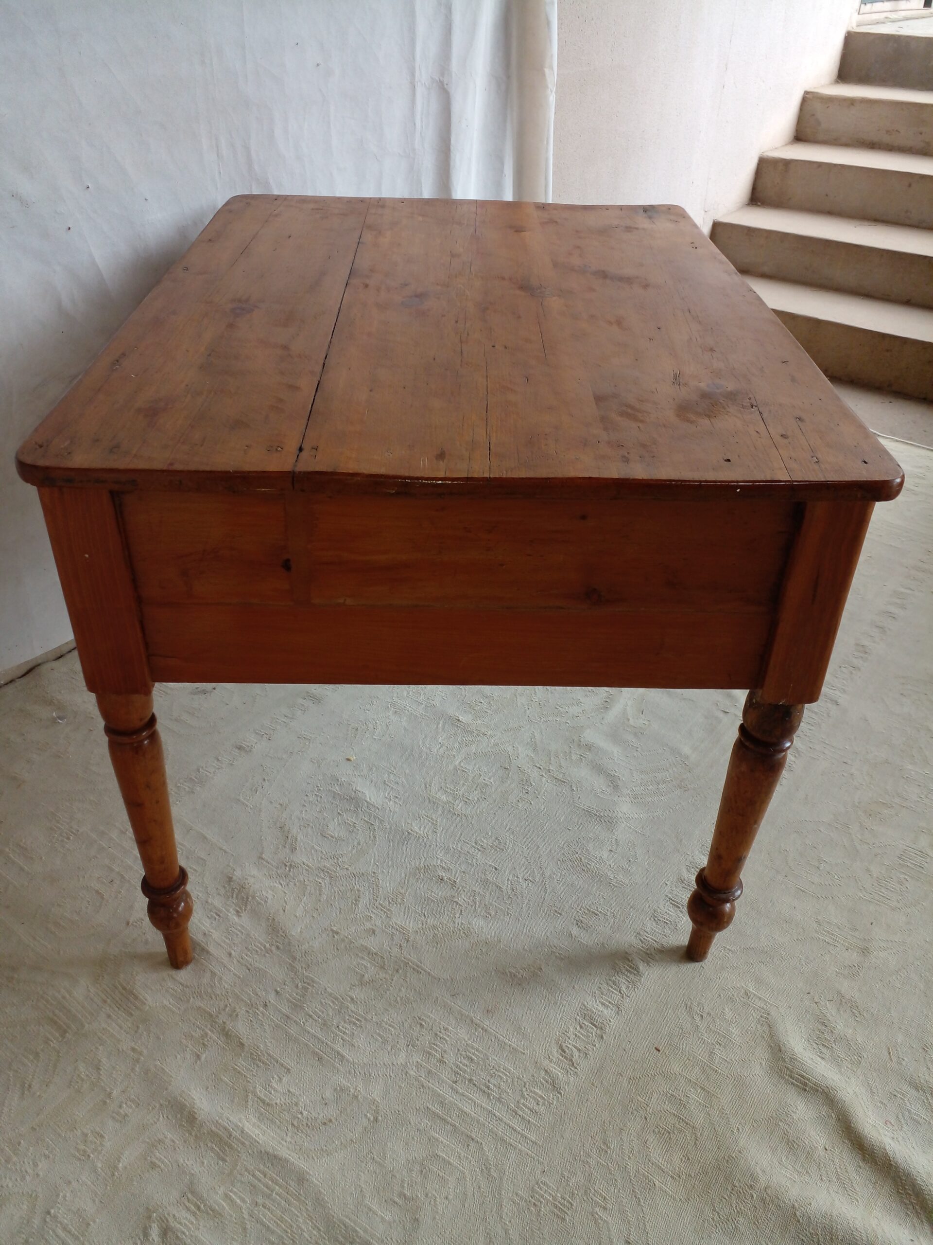 MESA ESCRITORIO EN OREGON AMERICANO ANTIGUO MESA DE CAMPO 3 CAJONES. COD: 106507 - Image 9