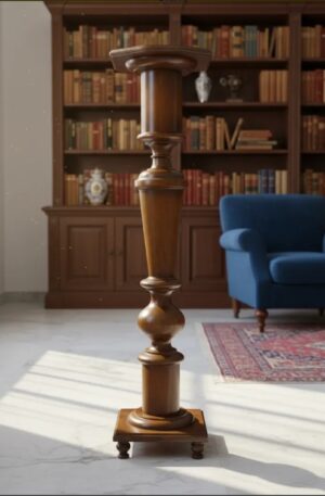 COLUMNA PEDESTAL ANTIGUA EN NOGAL ITALIANO ESTILO VICTORIANO. COD: 107008