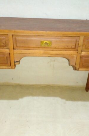 ESCRITORIO ANTIGUO 5 CAJONES MADERA LAVADA. COD: 106512
