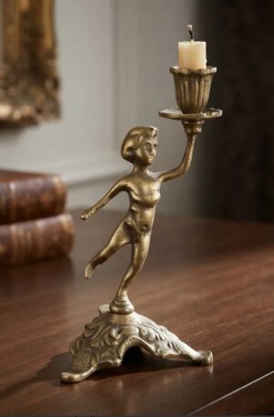 CANDELERO ANTIGUO DE BRONCE FIGURA PUTTI CANDELABRO. COD: 107402