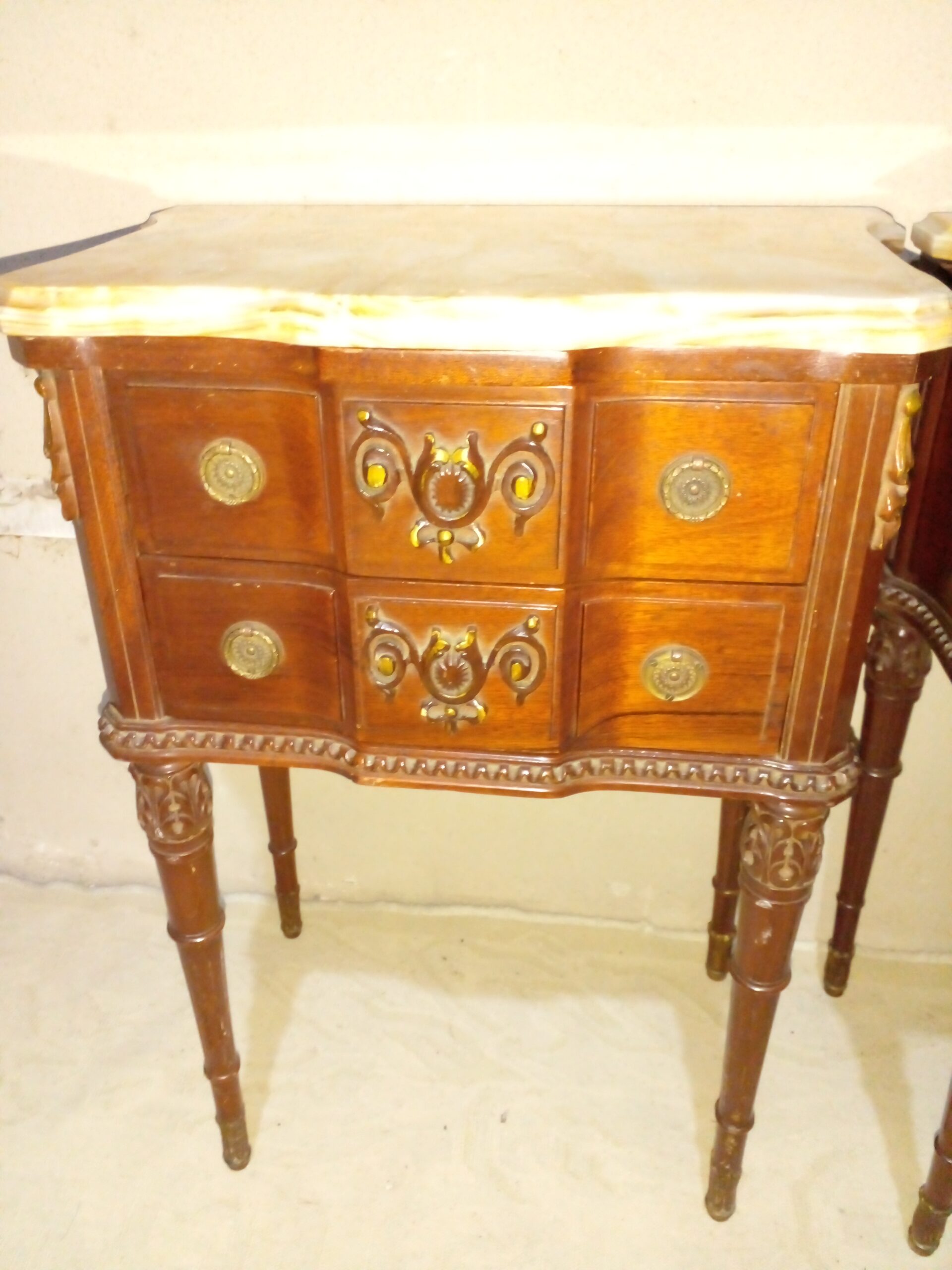 MESA DE LUZ ESTILO FRANCES LUIS XVI CON MARMOL MADERA LUSTRADA. COD: 107711 - Imagen 8