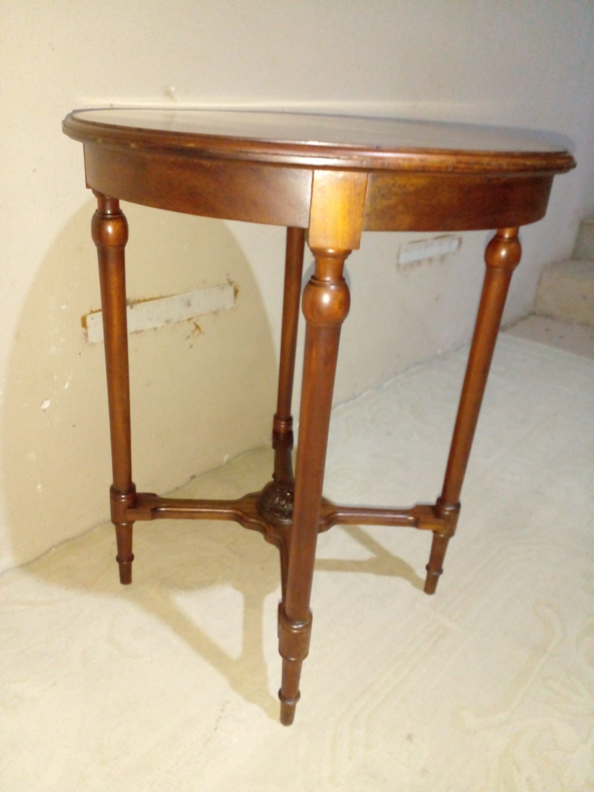 MESA DE SALA ANTIGUA EN CEDRO MESA CENTRO MESA AUXILIAR. COD: 107808 - Imagen 7