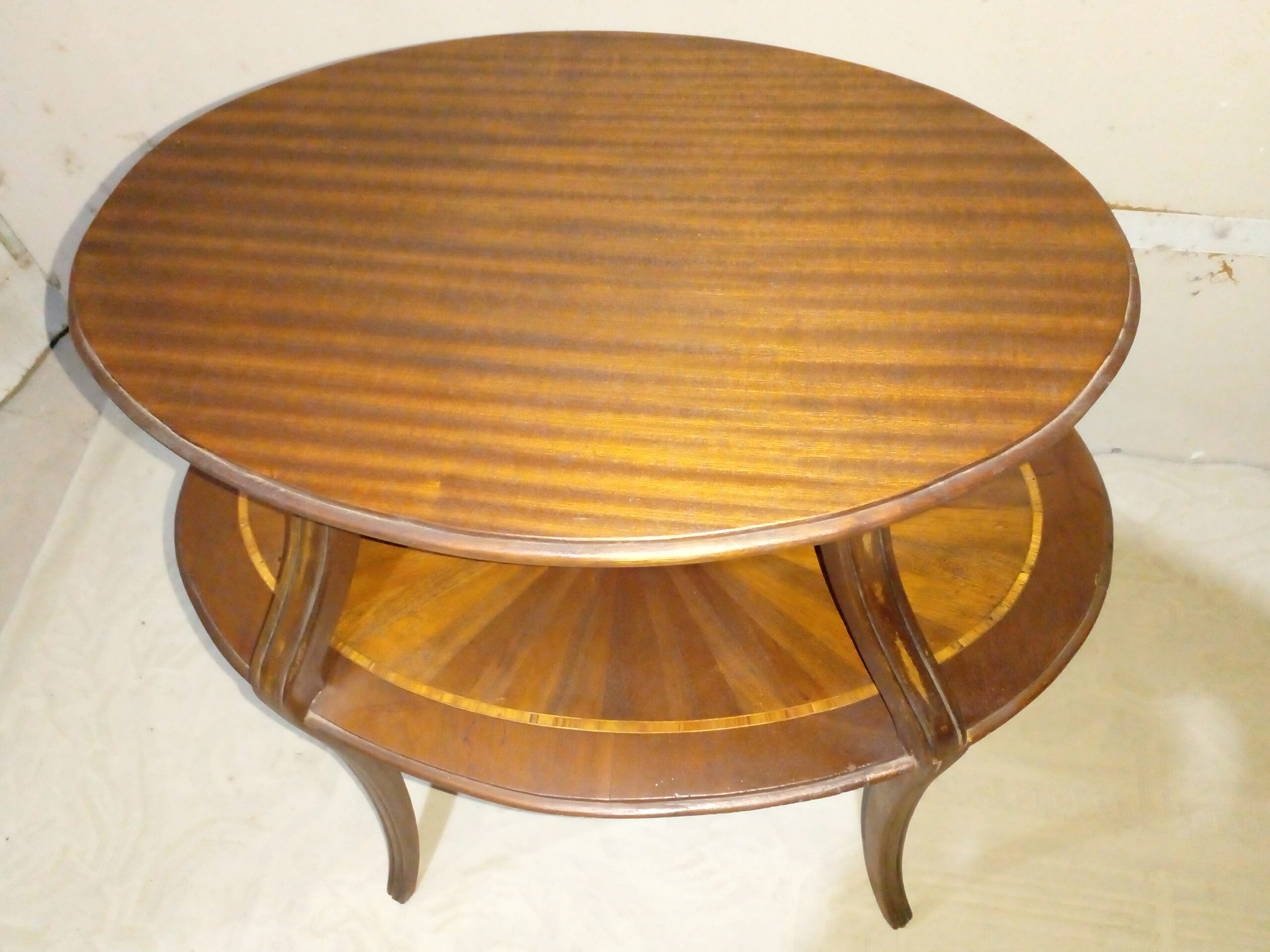 MESA DE SALA ANTIGUA DOS PLANOS EN CAOBA CON MARQUETERIA. COD: 105704 - Imagen 9