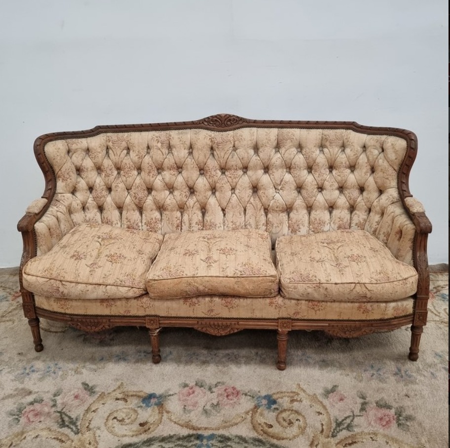 JUEGO DE SILLONES ESTILO FRANCES LUIS XVI TALLADOS EXCELENTES. COD: 107315 - Imagen 4