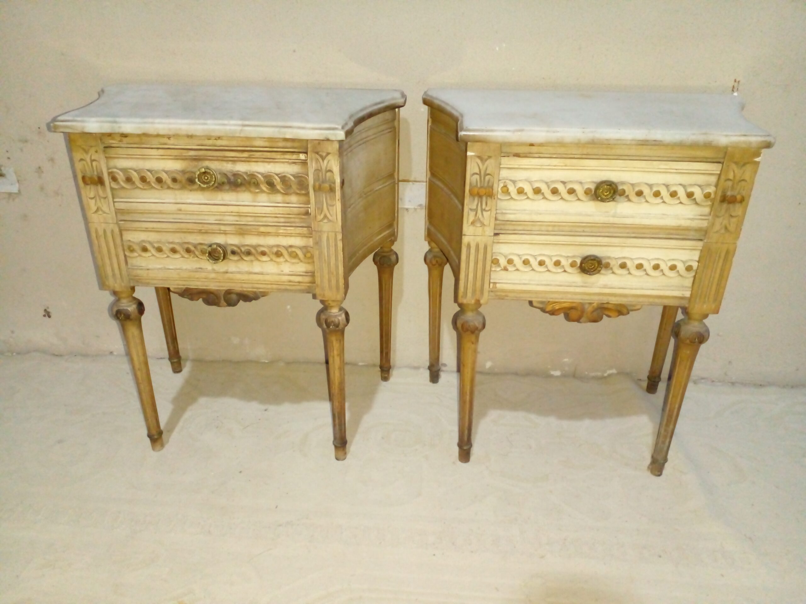 COMODA Y MESAS DE LUZ FRANCES LUIS XVI CON MARMOL. COD: 107810 - Imagen 12