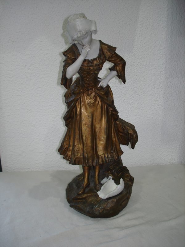 ESCULTURA BRONCE Y BISCUIT COD : 44913