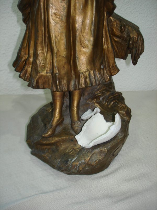 ESCULTURA BRONCE Y BISCUIT COD : 44913 - Image 5