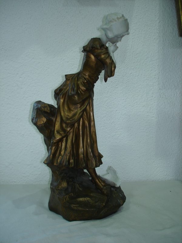 ESCULTURA BRONCE Y BISCUIT COD : 44913 - Image 3
