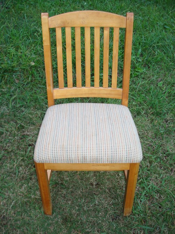 SILLA DE ROBLE MADE IN U.S.A IDEAL ESCRITORIO O SALA. COD: 56804