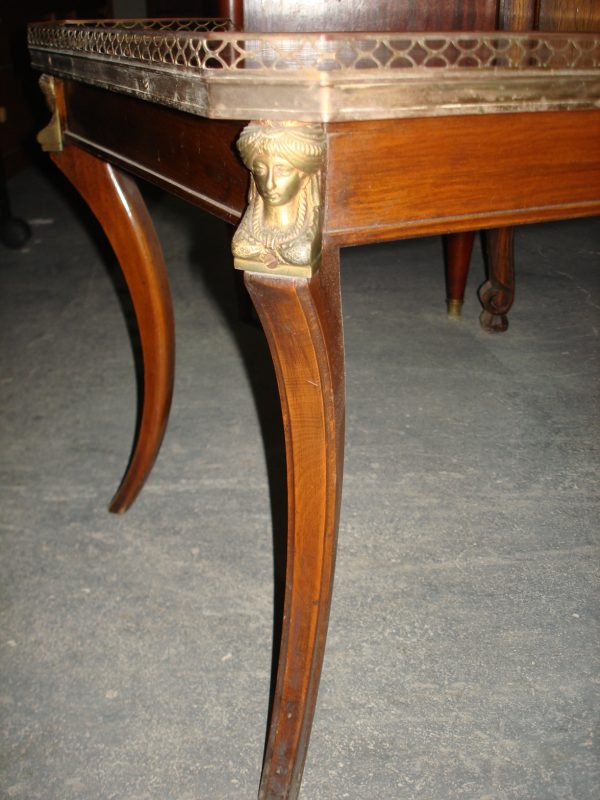 MESA DE SALA ESTILO FRANCES IMPERIO CON BRONCERIA. COD: 54605 - Image 6