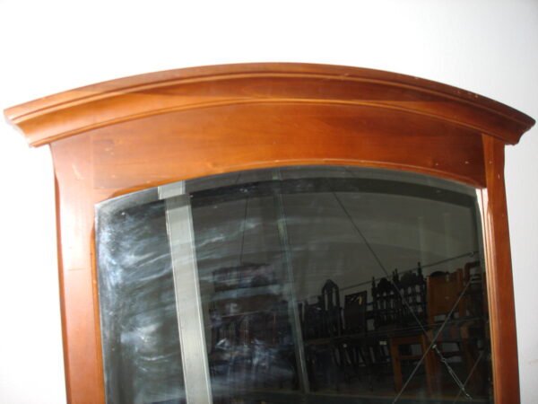 ESPEJO ESTILO INGLES BISELADO MADE IN USA EN MADERA DE CEREZO. COD: 53718 - Image 3