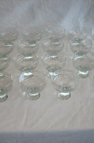 22 COPAS POMELERAS , COPAS DE POSTRE . COD: 68301