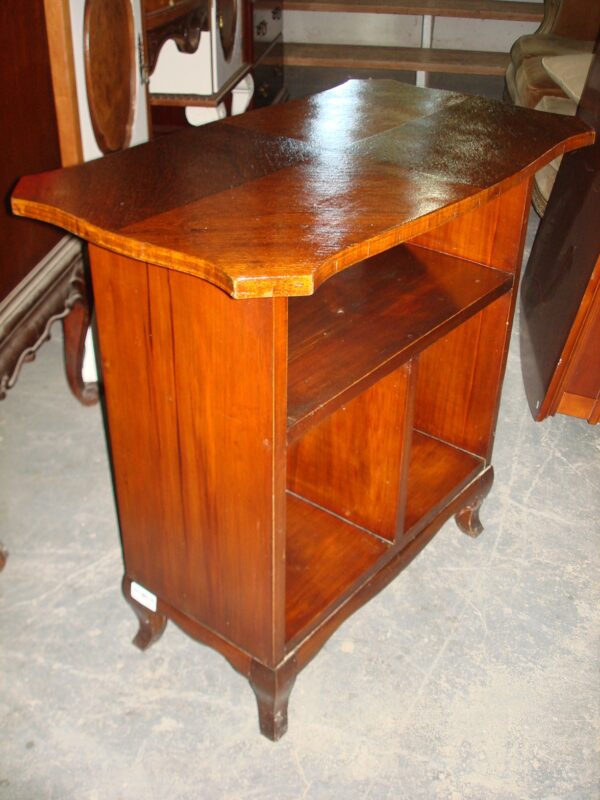 MESA ANTIGUA DE TV O MESA AUXILIAR ESTILO FRANCES . COD: 37409 - Image 5