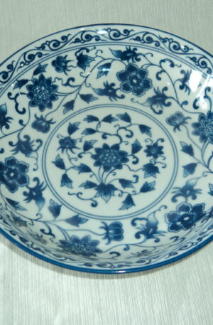 PLATO DECORATIVO PORCELANA CHINA SELLADO CHENG´S. COD: 47394
