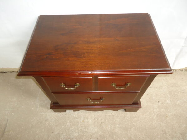 MESA DE LUZ INGLES EN GUINDO MADE IN USA THOMASVILLE FURNITURE. COD: 32716 - Image 3