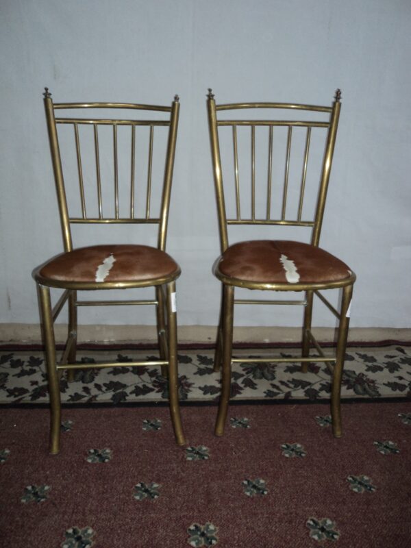 2 SILLAS EN BRONCE MODELO TIFFANY TAPIZADO CUERO VACUNO. COD: 77108 - Image 3