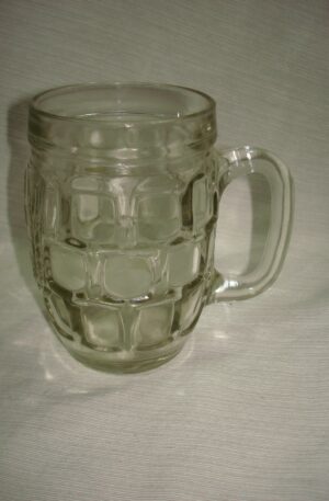 VASO DE CHOP CEREVECERO ANTIGUO VIDRIO GRUESO. COD: 33023