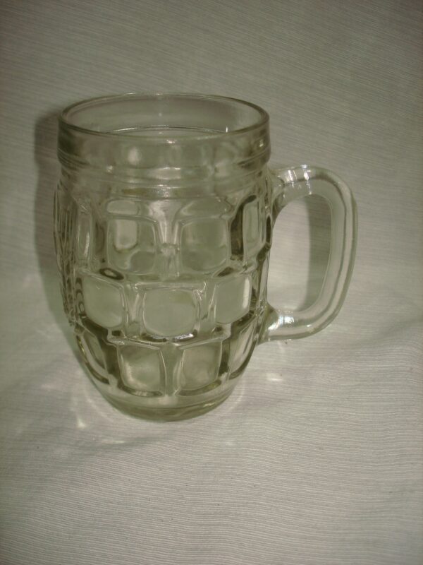 VASO DE CHOP CEREVECERO ANTIGUO VIDRIO GRUESO. COD: 33023