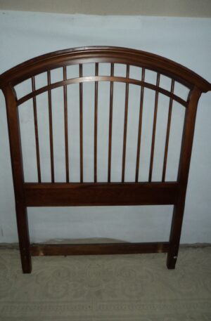 RESPALDO DE SOMMIER ESTILO INGLES MADE IN USA. COD: 80303