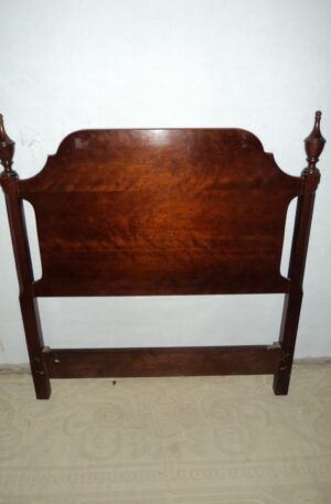 RESPALDO DE SOMMIER UNA PLAZA MADE IN USA. COD: 80305