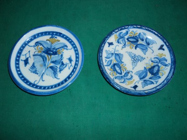 2 PLATOS EN CERAMICA ESMALTADA TALAVERA SELLADA G. VERTES COLECCION. COD: 82308 RESERVADO