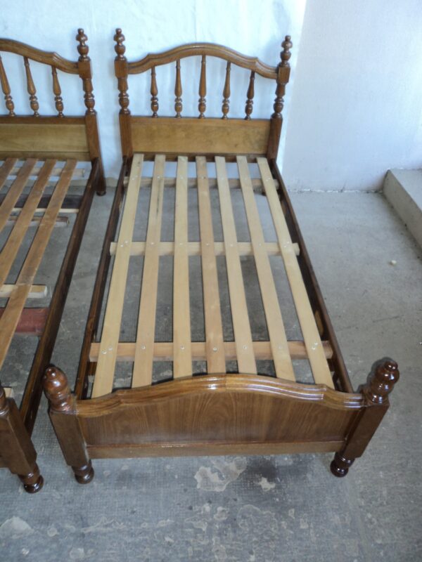 CAMA ESTILO INGLES EN ROBLE CEREJEIRA. COD: 9919 - Image 3