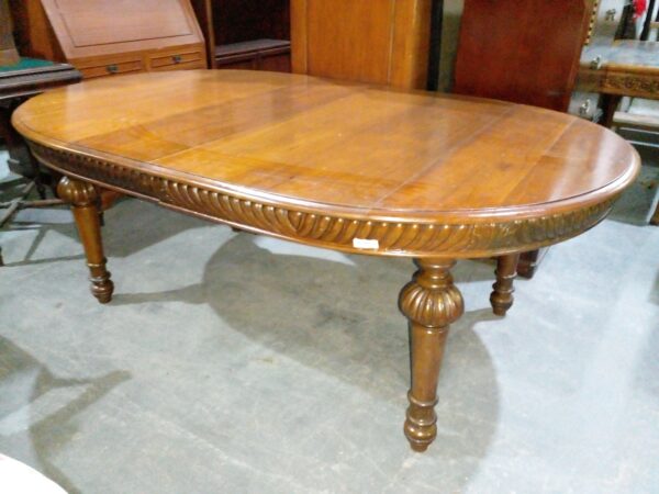 MESA DE COMEDOR ANTIGUA ESTILO RENACIMIENTO EN NOGAL. COD: 87401 - Image 3