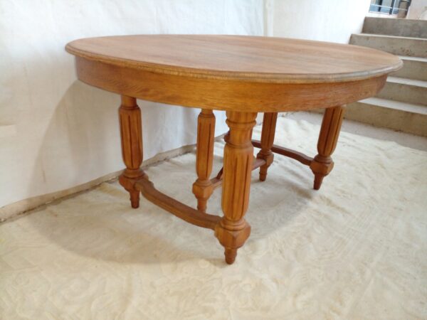 MESA ANTIGUA DE ROBLE LAVADO NATURAL CON TABLA Y PATA CENTRAL. COD: 87405 - Image 6