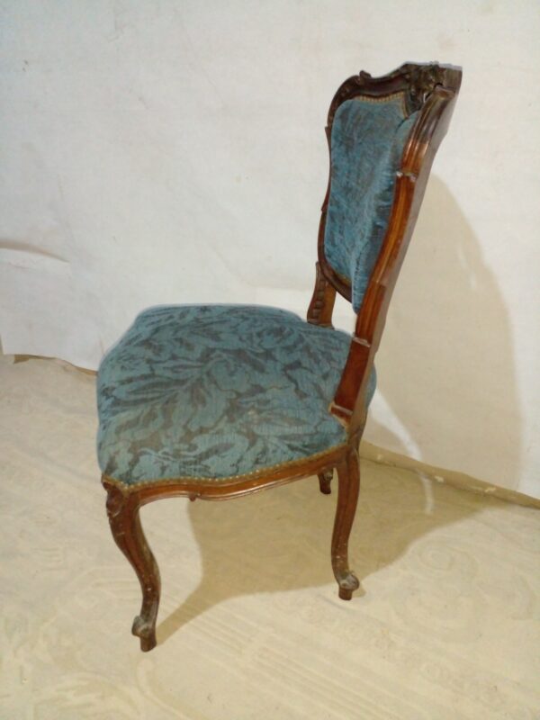 SILLA ANTIGUA TALLADA EN NOGAL ITALIANO ESTILO COLONIAL FRANCES. COD: 90003 - Image 7