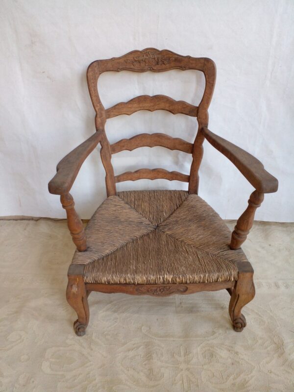 SILLON DE UN CUERPO PROVENZAL ENJUNCADO IDEAL SALA O DORMITORIO. COD: 86013