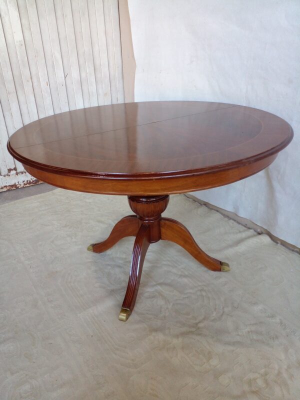 MESA DE COMEDOR ESTILO INGLES PLUMA DE CAOBA CON TABLA DE ALARGUE. COD: 90504 - Image 7