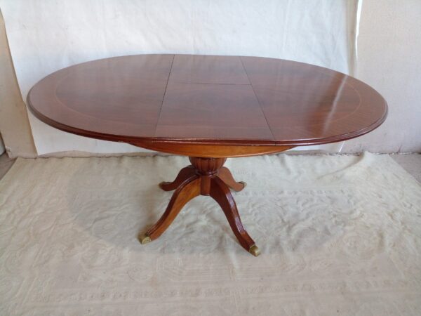 MESA DE COMEDOR ESTILO INGLES PLUMA DE CAOBA CON TABLA DE ALARGUE. COD: 90504 - Image 9