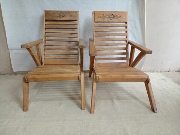 REPOSERA ANTIGUA MADERA TALLADA, SILLON DE JARDIN COD: 92703 - Image 4