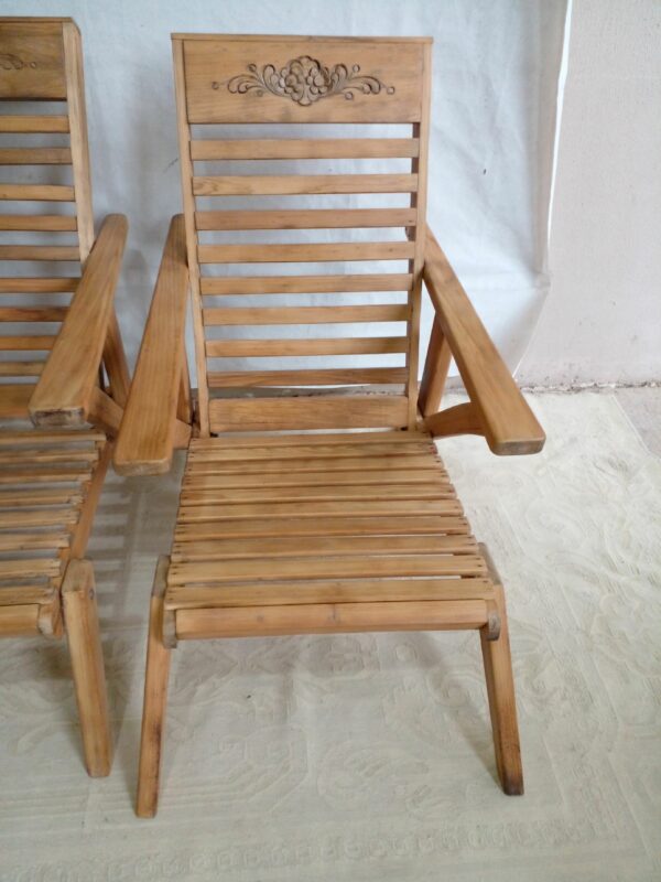 REPOSERA ANTIGUA MADERA TALLADA, SILLON DE JARDIN COD: 92703 - Image 5