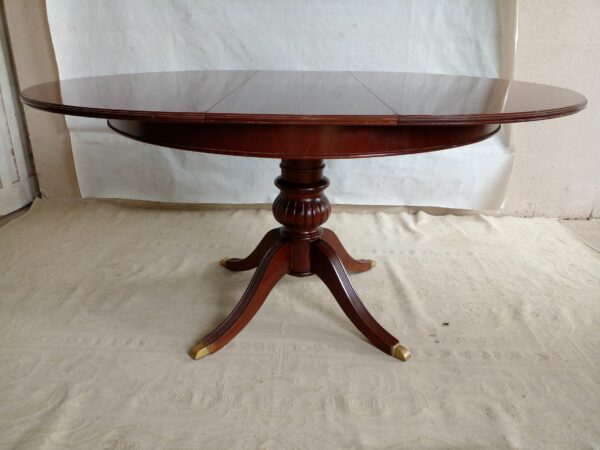 MESA DE COMEDOR ESTILO INGLES SHERATON CON TABLA DE ALARGUE. COD: 93102 - Image 8