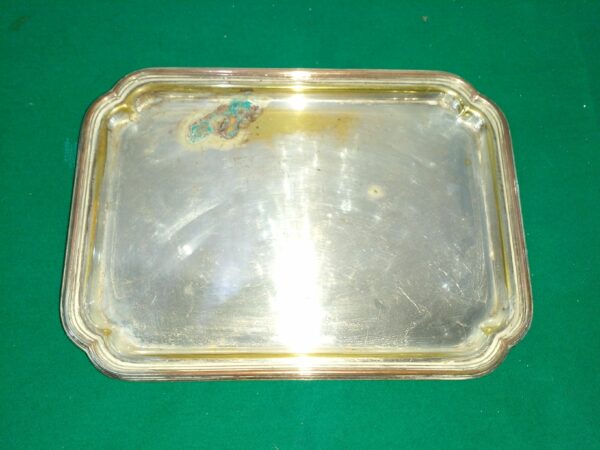 FUENTE DE SERVICIO ANTIGUA BANDEJA METAL PLATEADO CON DESGASTE. COD: 89805