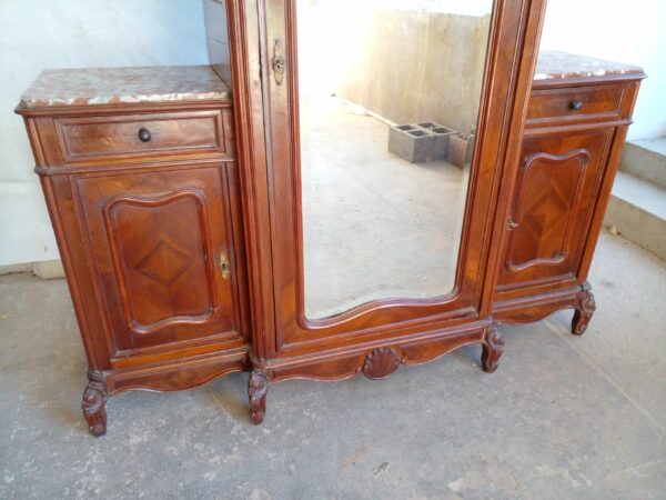 ROPERO CABALLERO ANTIGUO EN NOGAL ITALIANO COLONIAL FRANCES. COD: 94501 - Image 4