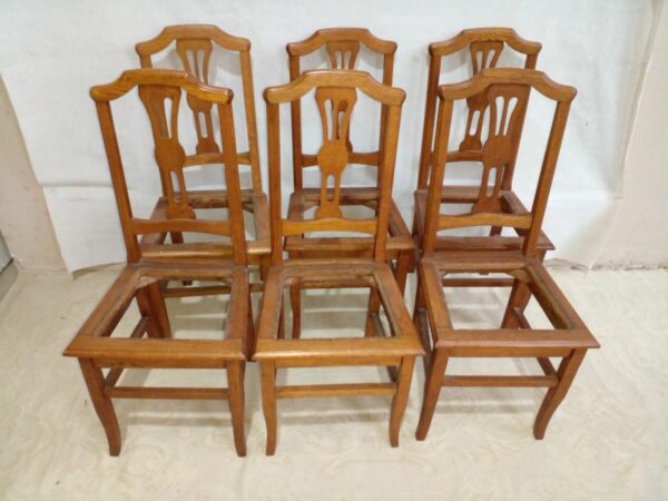 SILLA DE ROBLE ORIGINAL PARA ESTERILLAR O TAPIZAR 6 SILLAS DE ROBLE. COD: 93002