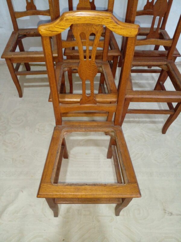 SILLA DE ROBLE ORIGINAL PARA ESTERILLAR O TAPIZAR 6 SILLAS DE ROBLE. COD: 93002 - Image 6